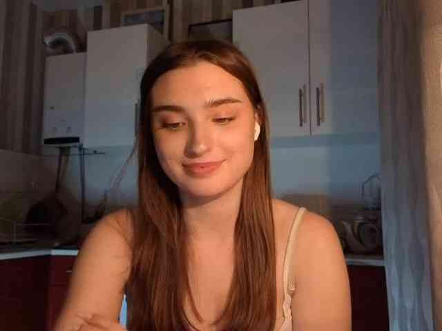 ChristiaPettet webcam