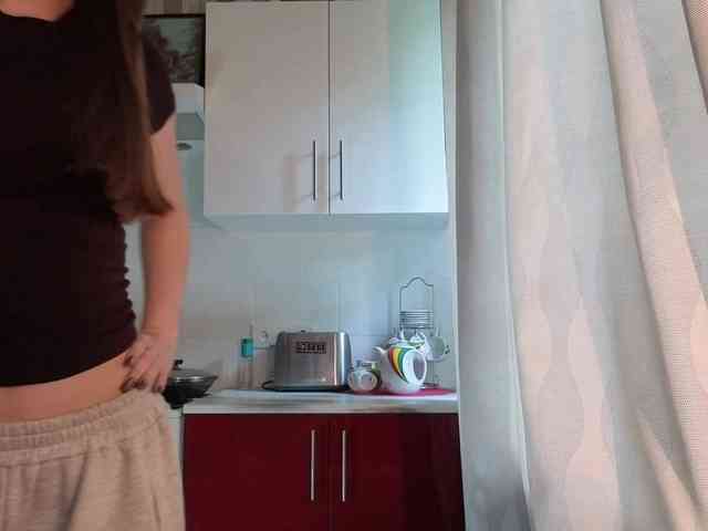 ChristiaPettet webcam