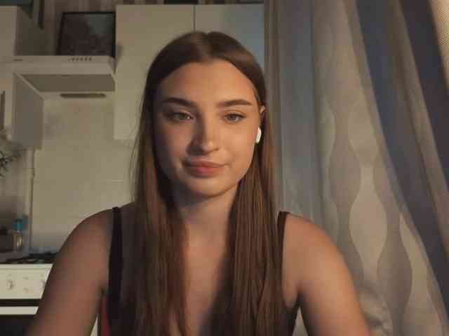 ChristiaPettet webcam