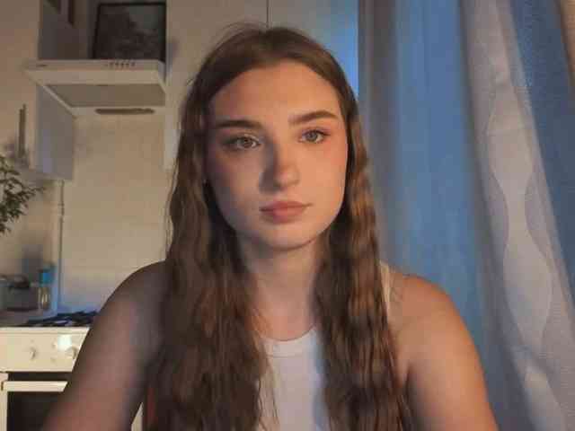 ChristiaPettet webcam