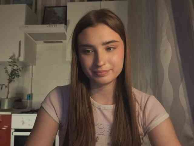 ChristiaPettet webcam
