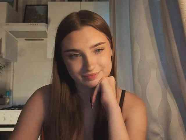 ChristiaPettet webcam