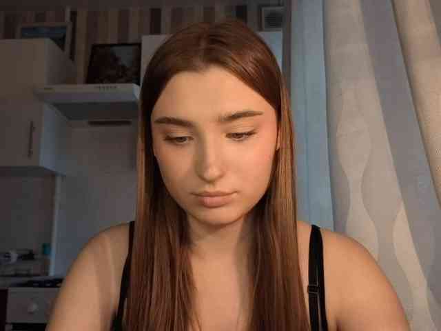 ChristiaPettet webcam