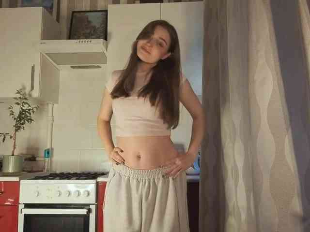 ChristiaPettet webcam