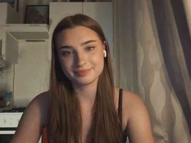 ChristiaPettet webcam