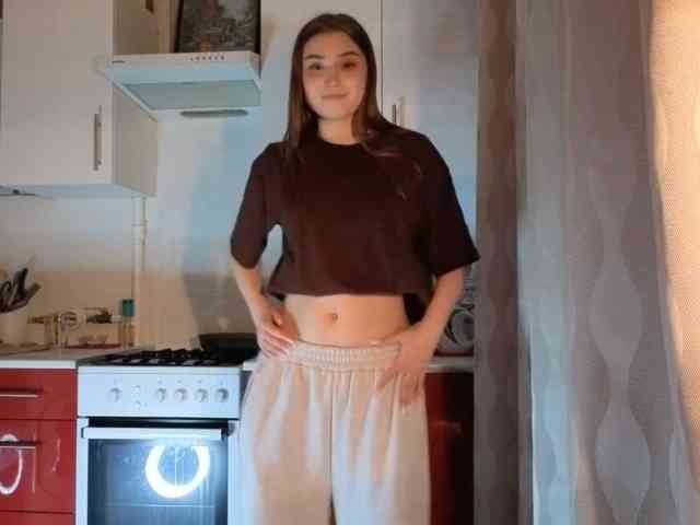 ChristiaPettet webcam