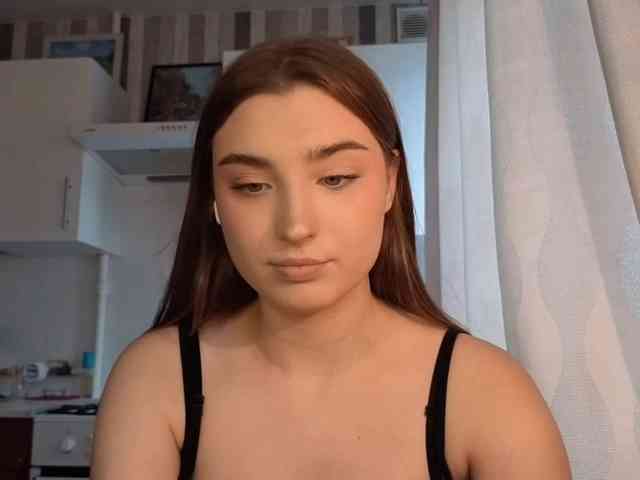 ChristiaPettet webcam