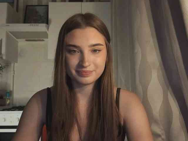 ChristiaPettet webcam