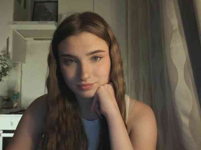 ChristiaPettet webcam