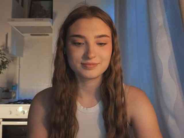 ChristiaPettet webcam