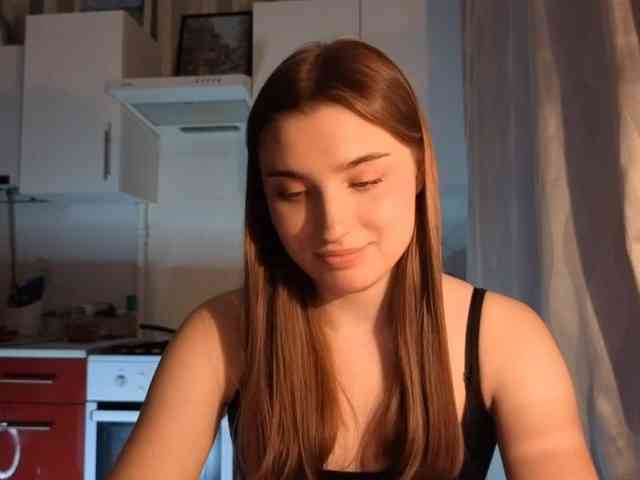 ChristiaPettet webcam