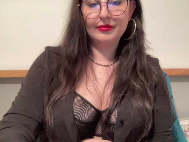 le modèle DorothyKiss est en webcam porno dans un show sur le site bongacams, il possède les tags suivants: White/Caucasian,Brunette,Trimmed