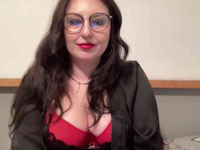 DorothyKiss webcam