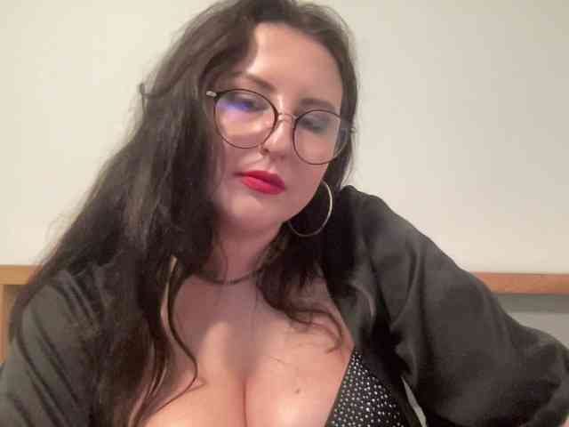 DorothyKiss webcam