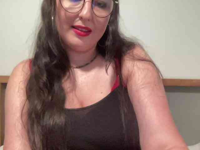 DorothyKiss webcam