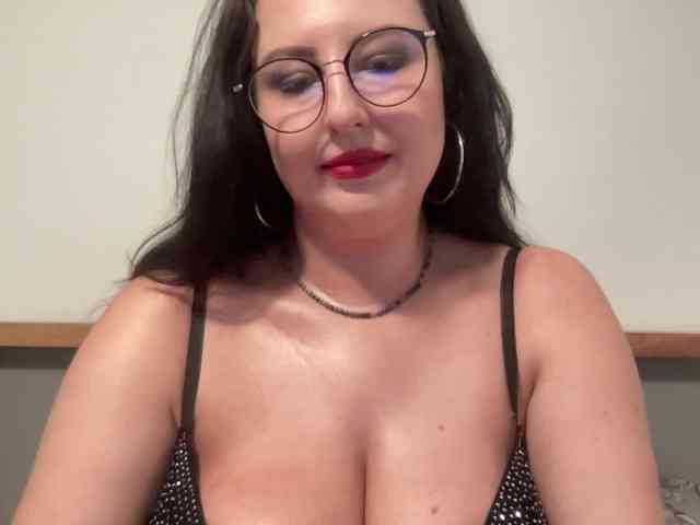 DorothyKiss webcam