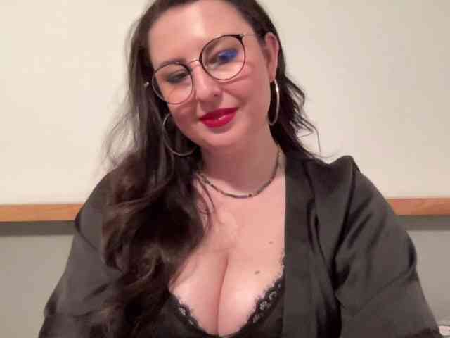 DorothyKiss webcam