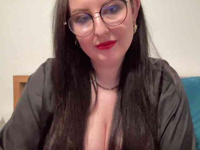 DorothyKiss webcam