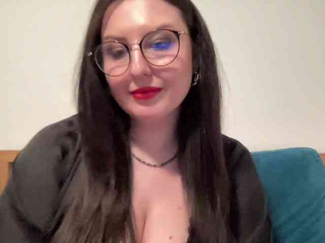 DorothyKiss webcam