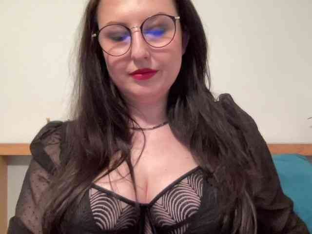 DorothyKiss webcam