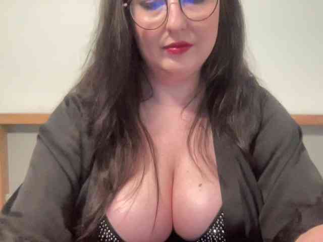 DorothyKiss webcam