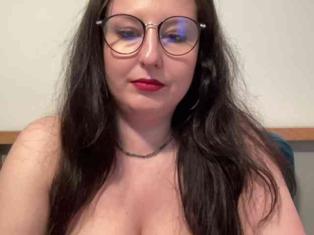 DorothyKiss webcam