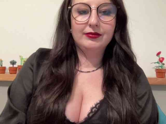 DorothyKiss webcam