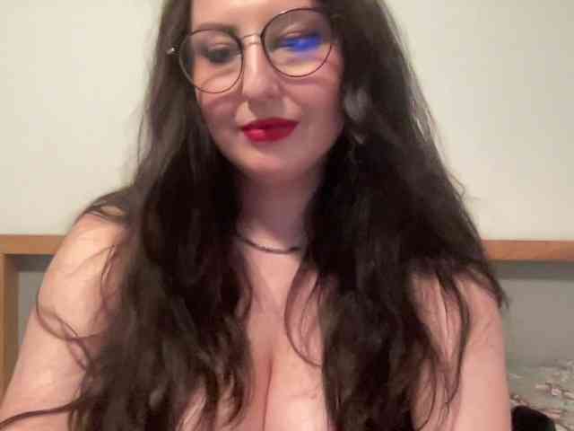 DorothyKiss webcam