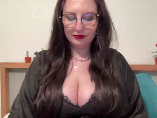 DorothyKiss webcam