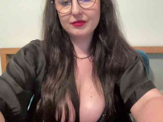 DorothyKiss webcam