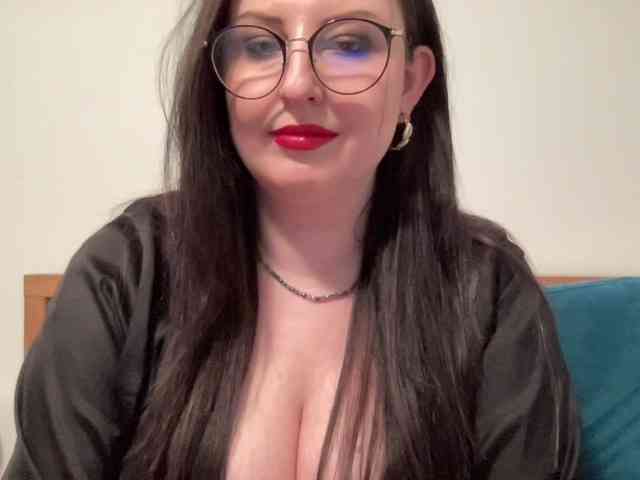 DorothyKiss webcam