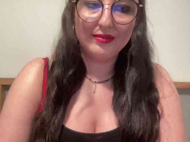 DorothyKiss webcam
