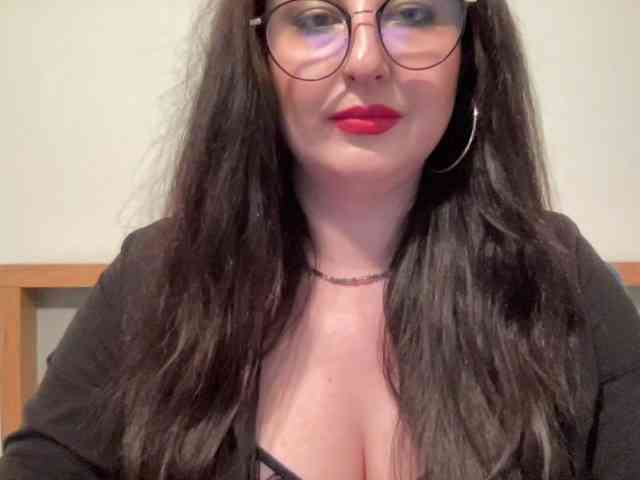DorothyKiss webcam