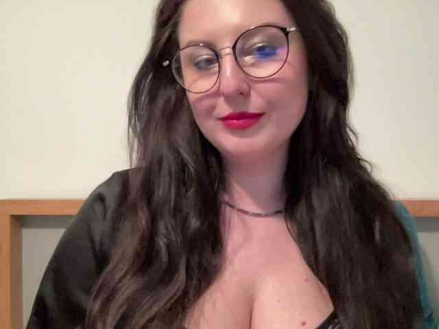 DorothyKiss webcam