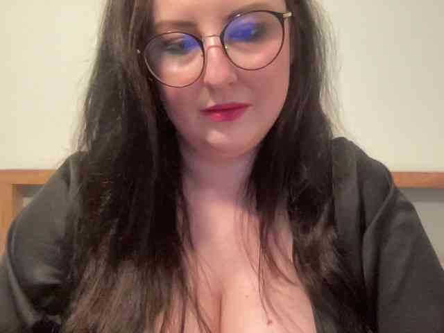 DorothyKiss webcam