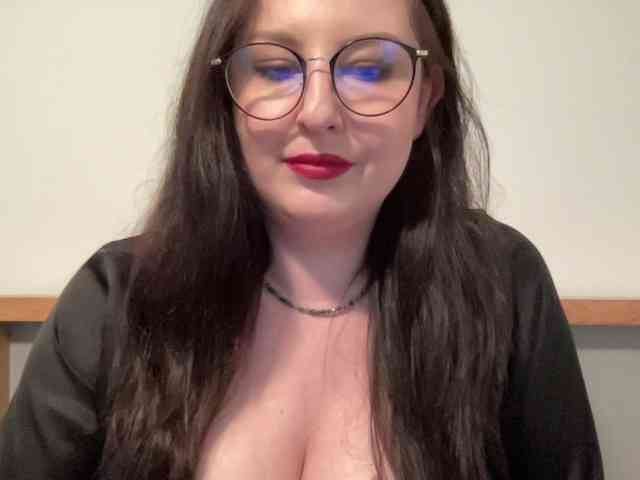 DorothyKiss webcam