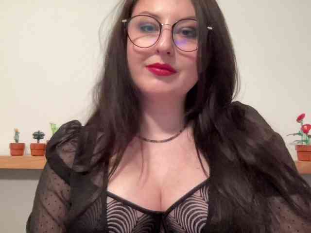 DorothyKiss webcam