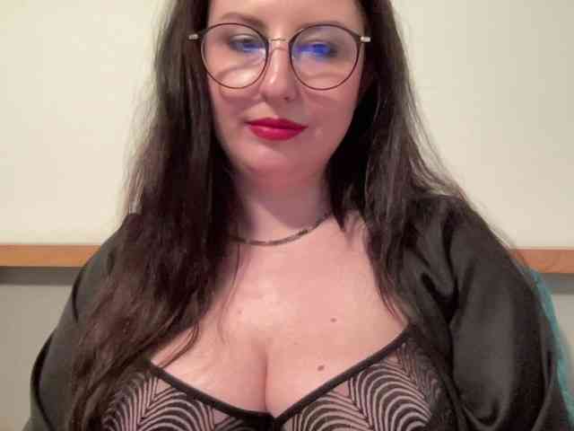DorothyKiss webcam