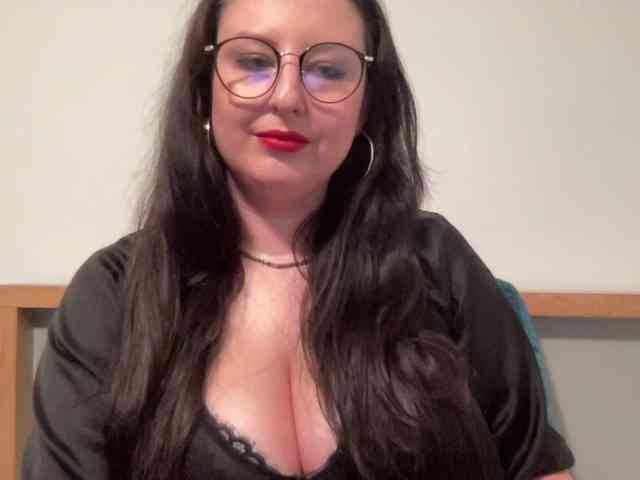 DorothyKiss webcam
