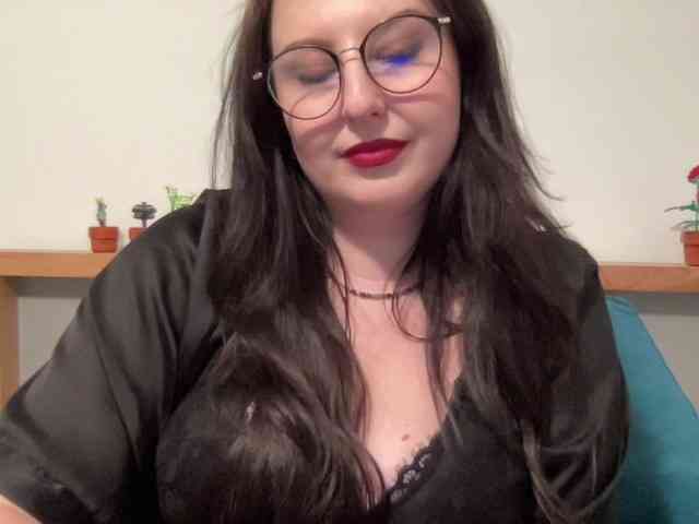 DorothyKiss webcam