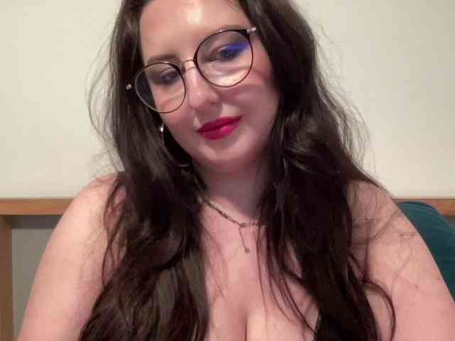 DorothyKiss webcam