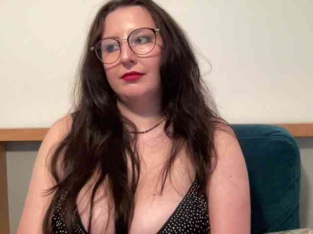 DorothyKiss webcam