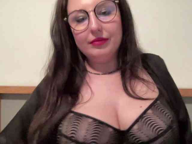 DorothyKiss webcam