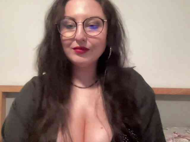 DorothyKiss webcam