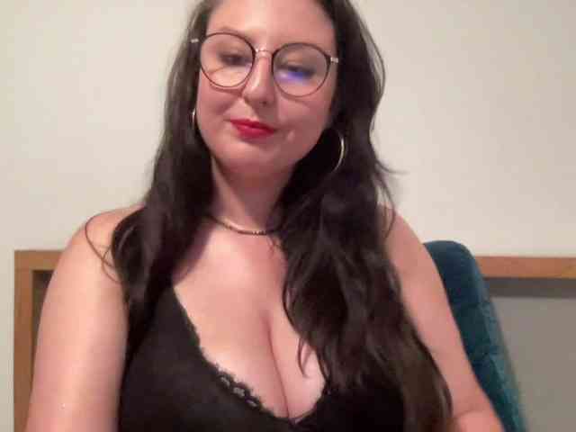 DorothyKiss webcam