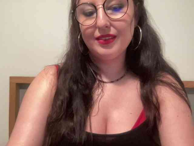 DorothyKiss webcam