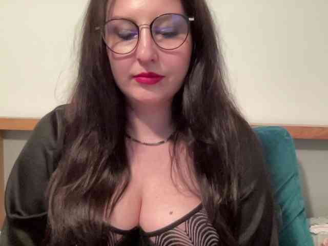 DorothyKiss webcam
