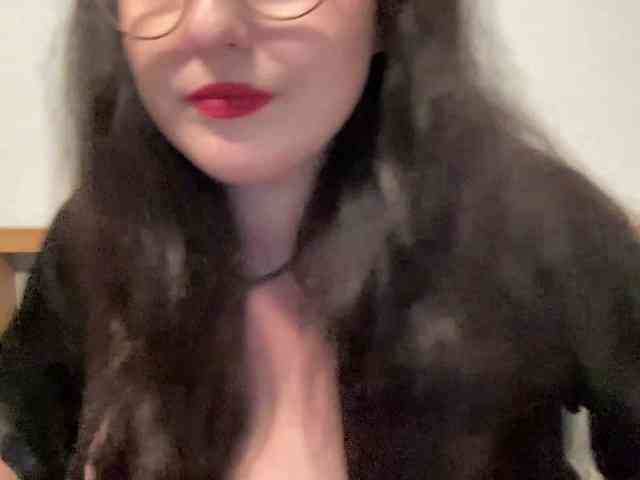 DorothyKiss webcam