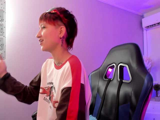 Jessi-Rossee Live Cam on BongaCams
