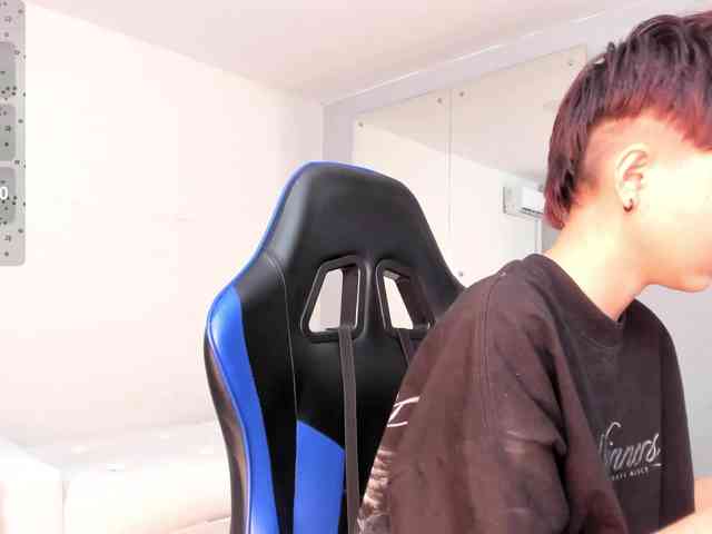 Jessi-Rossee webcam